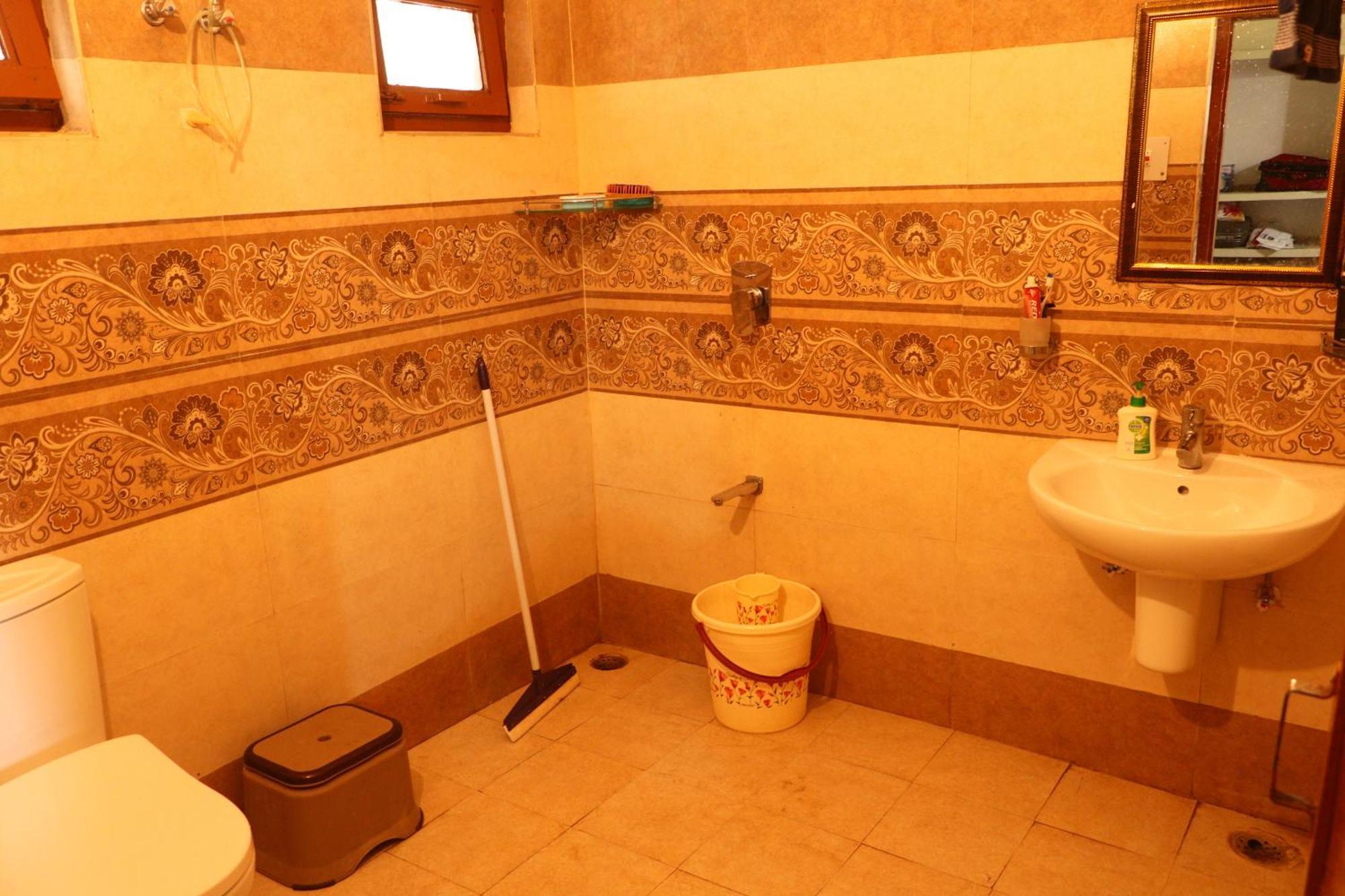The Deodar Inn Pauri Zewnętrze zdjęcie